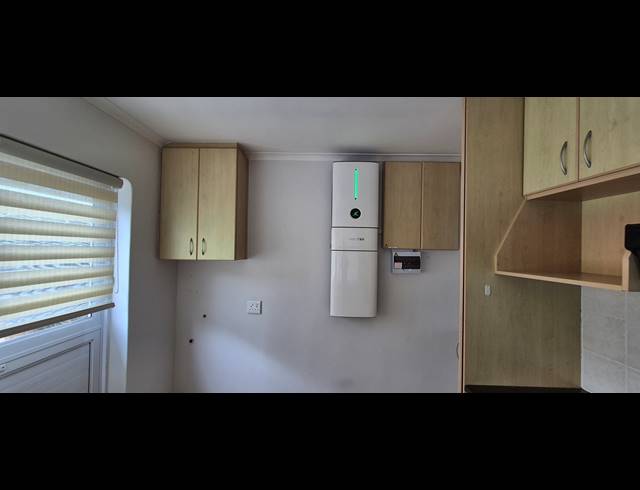 3 BEDROOM HOUSE TO LET IN WAVES EDGE